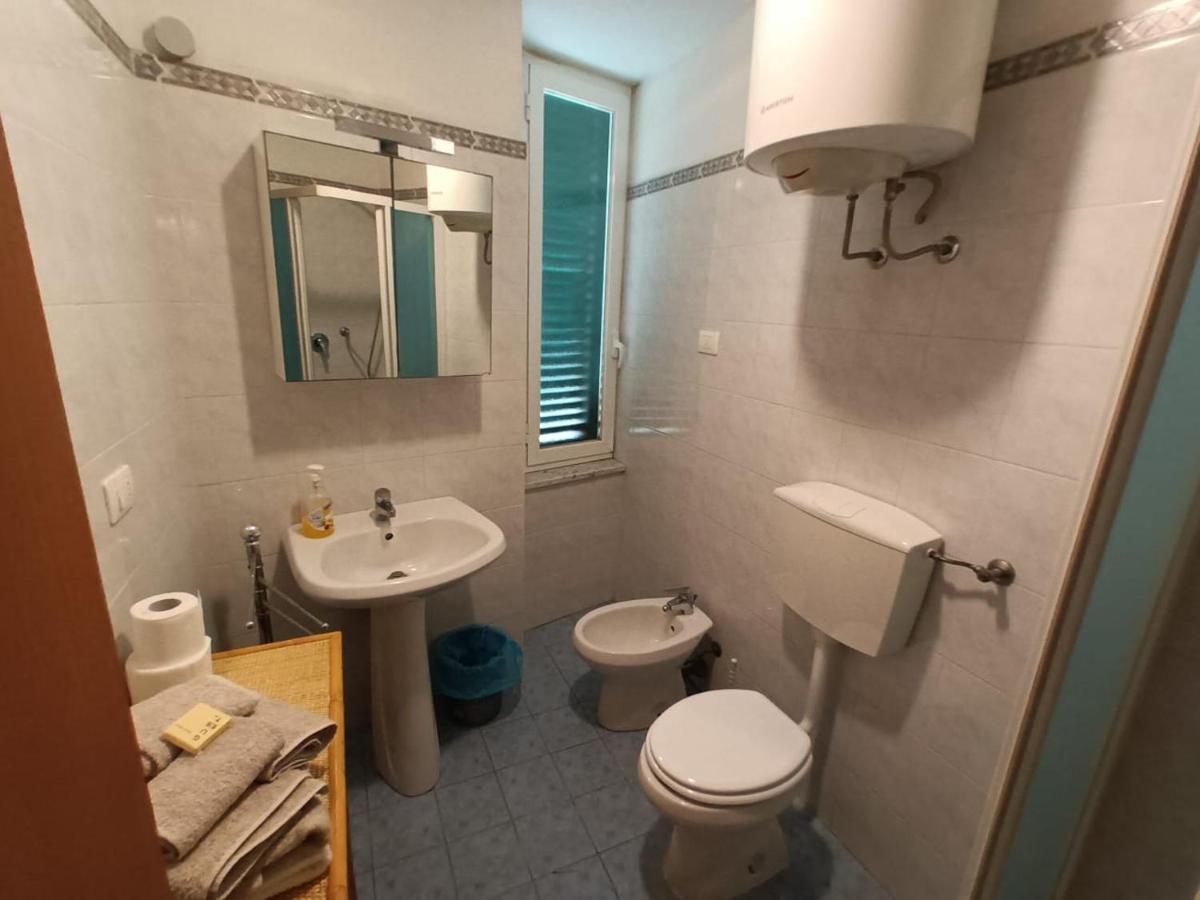 Sea Time Apartment Livorno Luaran gambar